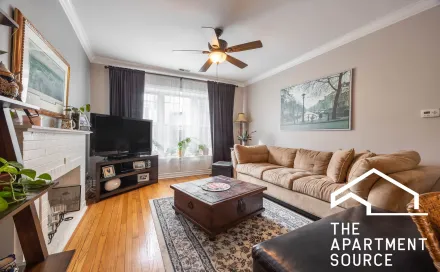 1430_w_lunt_2w_chicago_rogers_park_unit_photo_1_1