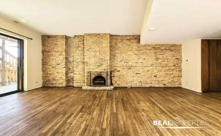 10_fireplace_wall