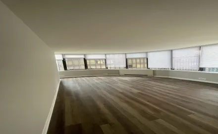 arrive_mcclurg_studio_living_large