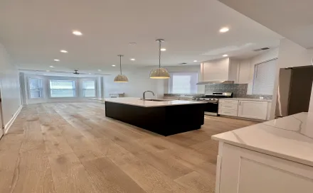 2950nsheffield_kitchen_se