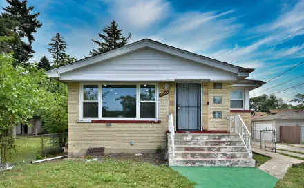 10143_s_racine_ave_30