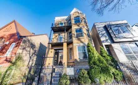 3938_1753394195_1753377795-2023_11_29_1707_N_Fairfield_Unit_1_MLS_ONLY_1.jpg