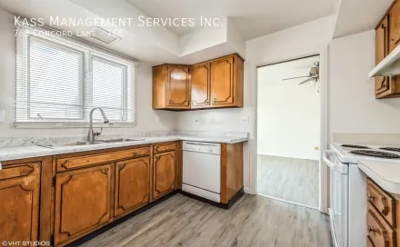5243_1749072993_4_768ConcordLane_5_Kitchen_HiRes.jpg