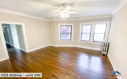 527-37_w_aldine_apartments_5