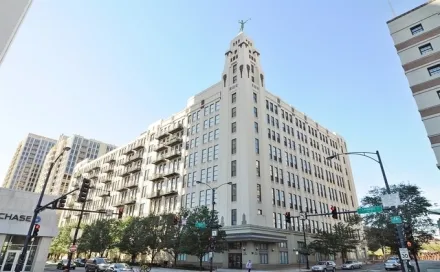 One River Place Apartments 3-1602183961