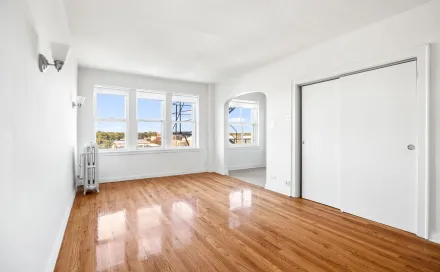 4-web-or-mls-4-5820nkenmoreave