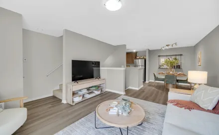 media-mlsgrid-MRD12785636-86b1091f-a7ba-4b62-bf0d-152c0c7f77c3.jpeg