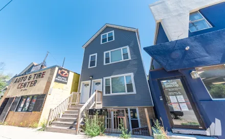 1693578926-2023_8_31_2437_N_Ashland_Unit_1F_1.jpgthumbnail