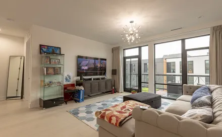 17684275294-e31b2eb5-0e2b-4f75-a51a-8848741a6af1.jpegthumbnail