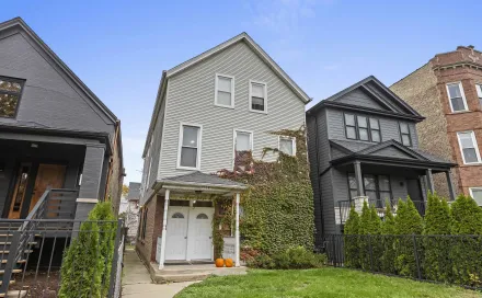 17690249248-1_-_exterior.jpegthumbnail