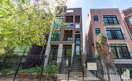 17706500808-2023_5_16_1133_W_Addison_Unit_2_1.jpgthumbnail