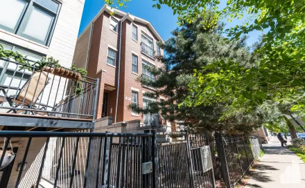 17757491428-2021_5_11_819_N_Wood_Unit_2_1.jpgthumbnail