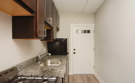 20836-C.jpgthumbnail