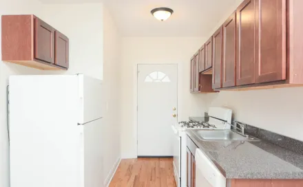 21563-B.jpgthumbnail