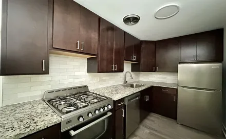 24733-C.jpgthumbnail