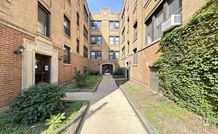 urbanabodes-photos-25539-A.jpgthumbnail