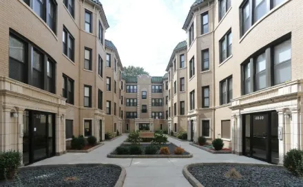 urbanabodes-photos-25832-A.jpgthumbnail