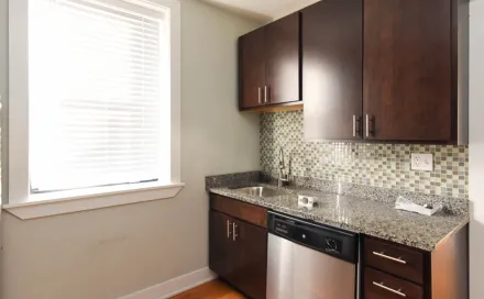 29479-C.jpgthumbnail