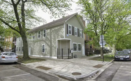 urbanabodes-photos-32184-A.jpgthumbnail