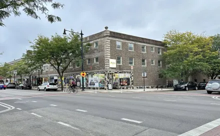 urbanabodes-photos-57179-A.jpgthumbnail