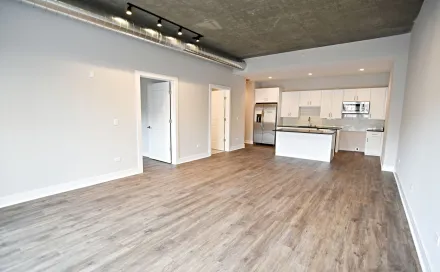 16506W08f045c99169.jpgthumbnail