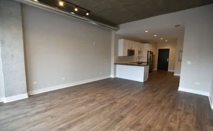 16506W85d5c6c9b84e.jpgthumbnail