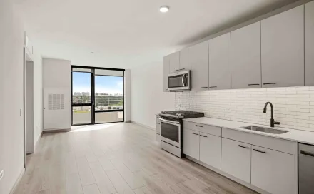 ygl-photos-s3-us-west-004-backblazeb2--7284W650e600a3d318.jpgthumbnail