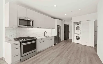 7284W650e60cfe2a49.jpgthumbnail