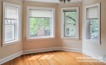 7996W2b77dfb627a4.jpgthumbnail