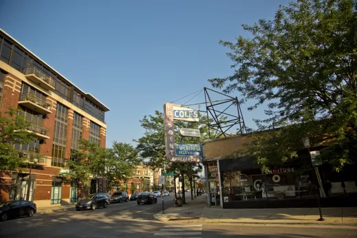 Coles Appliances store entrance on North Lincoln Avenue in North Center Chicago