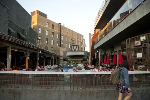 Deuces and Diamonds bar and restaurant with outdoor beer garden on N Clark St in Wrigleyville Chicago