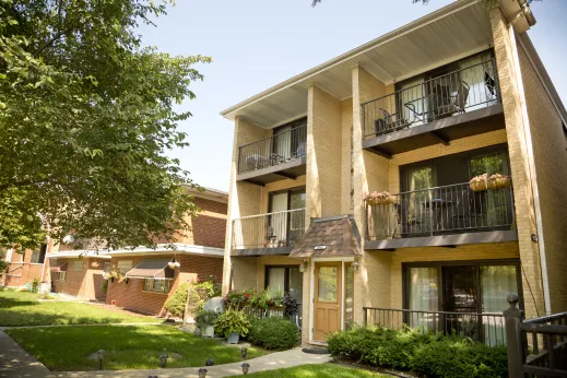 ChicagoFront of three flat apartment building with balconies in Jefferson Park