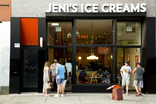 Jeni's Ic Cream restaurant and cafe customers waiting in line in Wicker Park Chicago Chicago Chicago