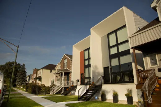 modern apartment buildings with pumpkins in Kilbourn Park Chciago