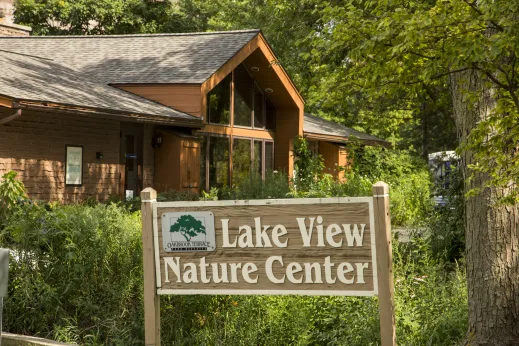 Nature_Center_Lake_view_greenery_sign-Oak-Brook-Terrace_gallery(3)