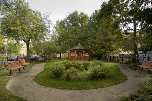 Apartments near gazebo and public park in West Garfield Park Chicago