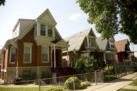 Brick bungalows and front yards in Tri-Taylor Chicago