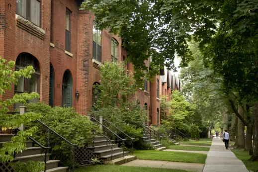 Brownstone apartment fronts near DePaul University in Chicago