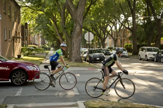 Cyclists intersection in Budlong Woods Chicago