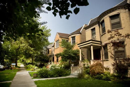Front lawns of historic brick homes in Lakewood Balmoral Chicago