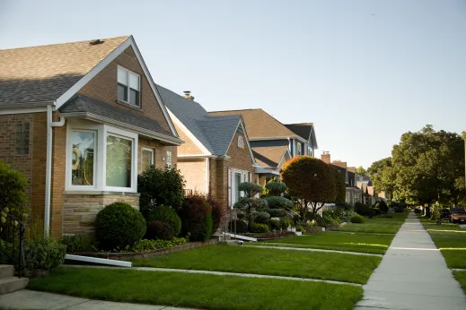 Front lawns and single family homes in Norwood Park Chicago