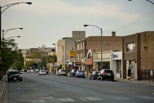 Local business fronts on N Lincoln Ave in Budlong Woods Chicago