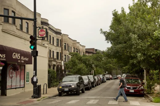 Pedestrian crossing the street in Buena Park Chicago