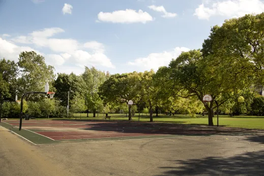 Public basketball courts and park near apartments in Douglas Chicago