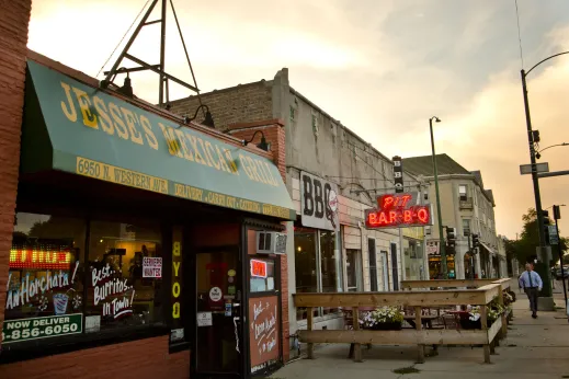 Restaurant signs and front entrance in West Ridge Chicago