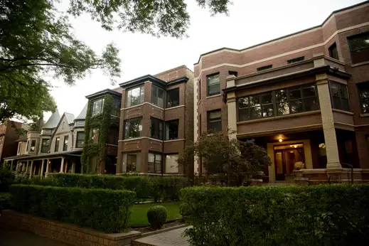 Six flat apartment building front hedges in Graceland West Chicago