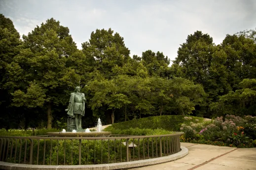 Statue fountain near University of Illinois Chicago campus in University Village Chicago