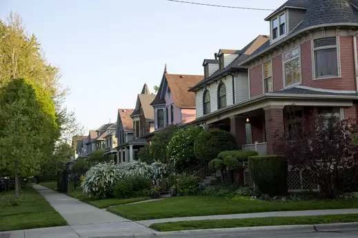 Vintage houses and front yards in Logan Square Chicago
