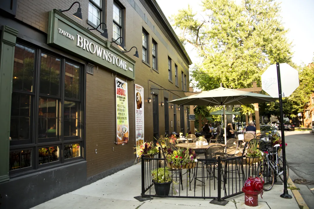 Brownstone Tavern outdoor patio seating in North Center Chicago