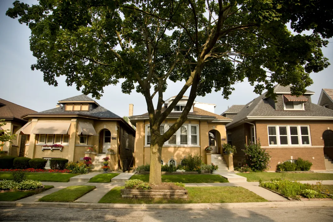 Brick bungalow style houses in Hollywood Park